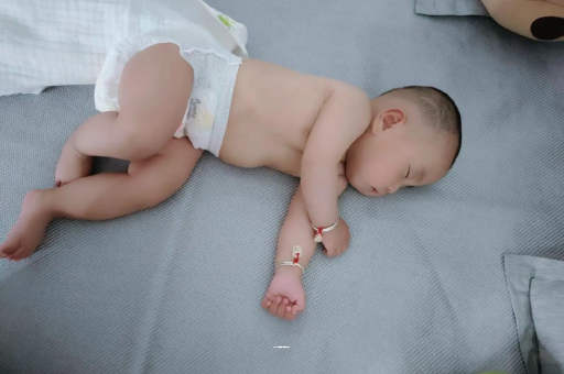 海盐怀孕多久肚子会胀气
